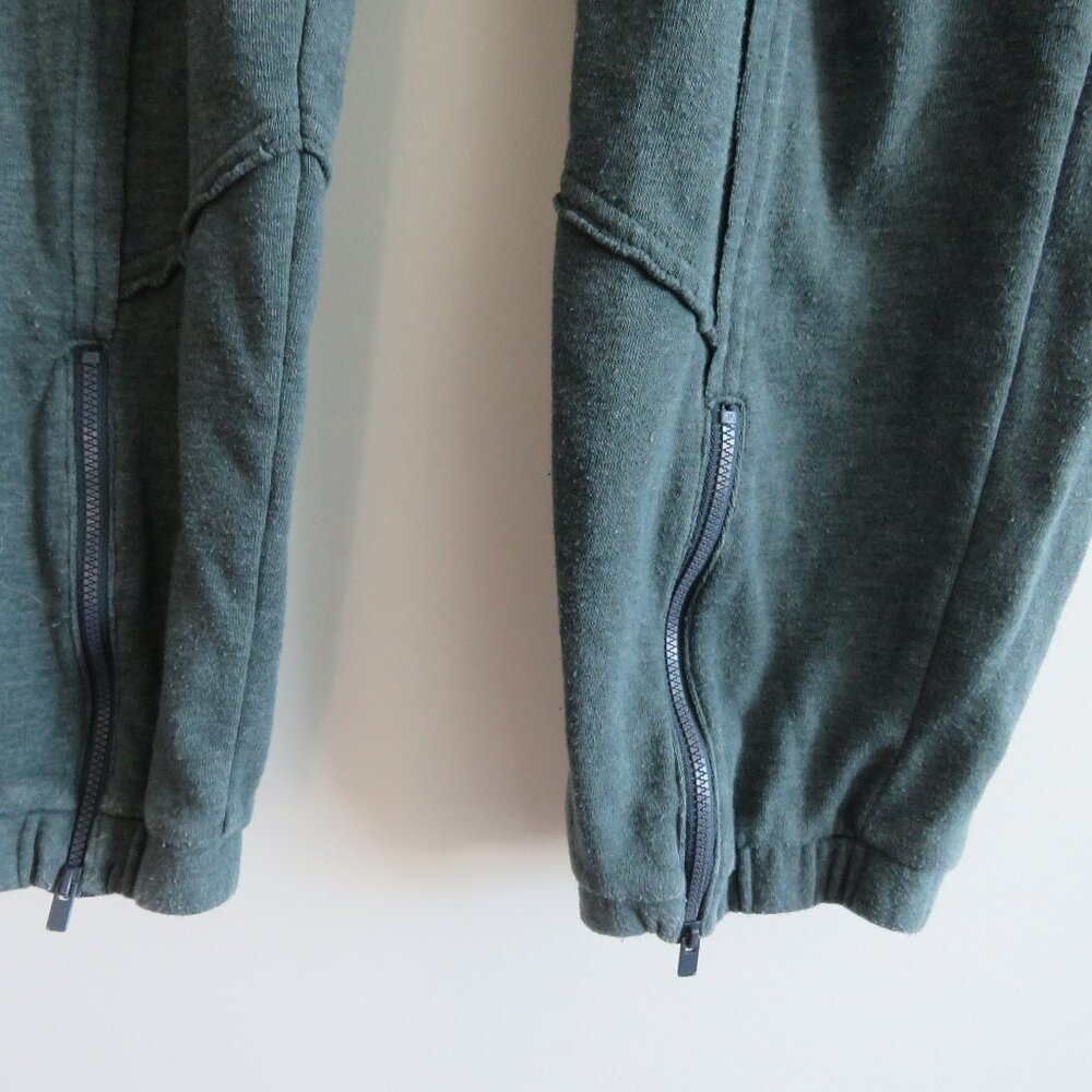 FREE PEOPLE MOVEMENT City Stride Pants Joggers in Pine Green Lounge Travel Sz S - Picture 7 of 14